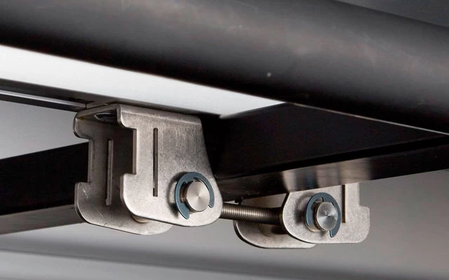 IKamper Skycamp Mini Rocky Black Dachzelt Inkl. Glasfaserhartschale Glänzend 7 IKamper Skycamp Mini Rocky Black Dachzelt Inkl. Glasfaserhartschale Glänzend – Bild 5